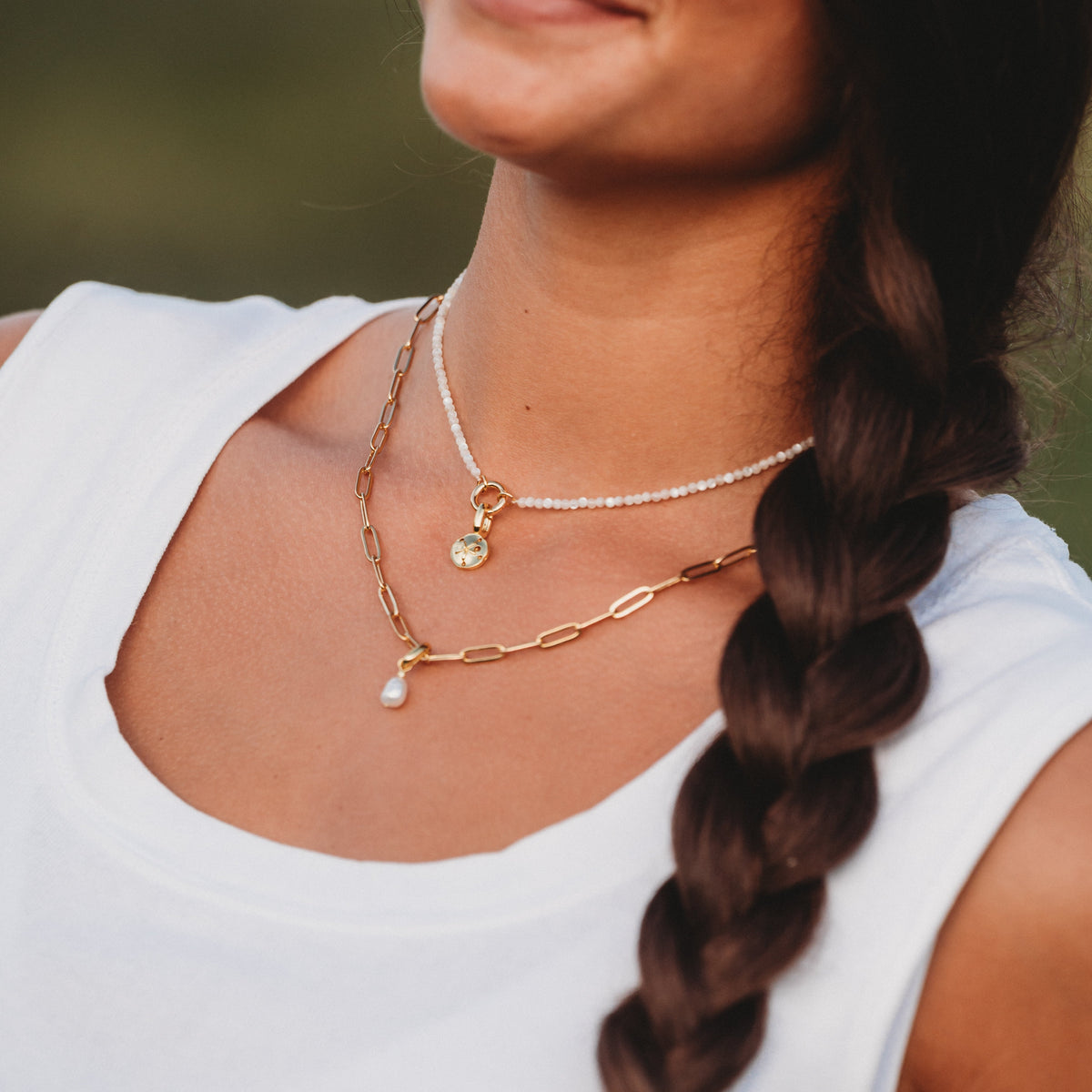 "Capri" Charm Necklace Set (gold)
