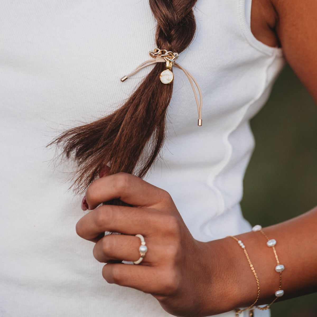 "Capri" Bracelets & Hair Tie (gold)