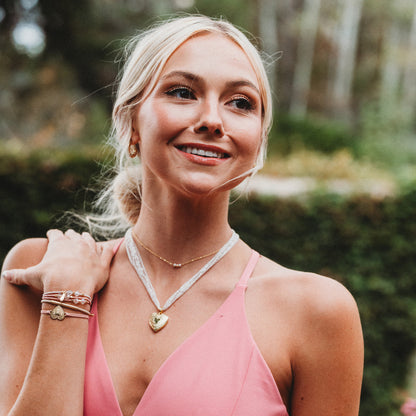 Amoré  Necklace Set